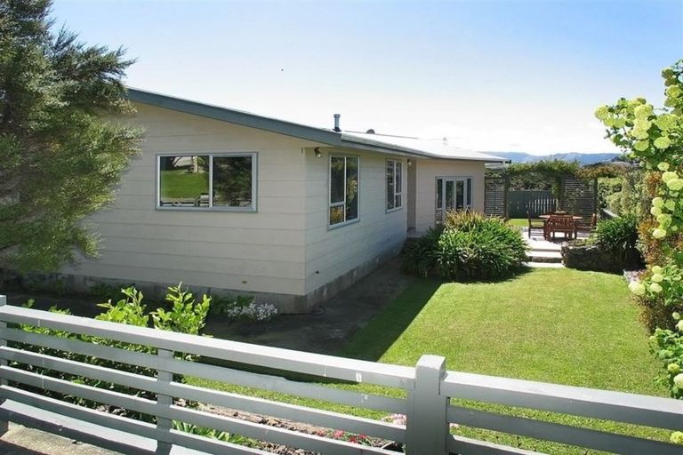 Photo of property in 3 Thimble Lane, Whitby, Porirua, 5024