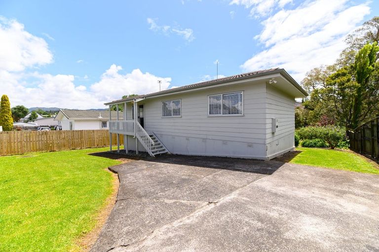 Photo of property in 106 Borich Road, Sunnyvale, Auckland, 0612