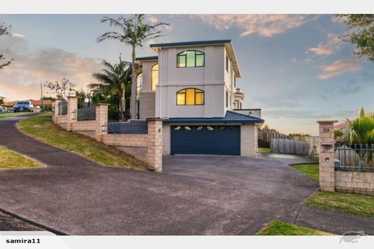 Photo of property in 25 The Enclave, Totara Heights, Auckland, 2105