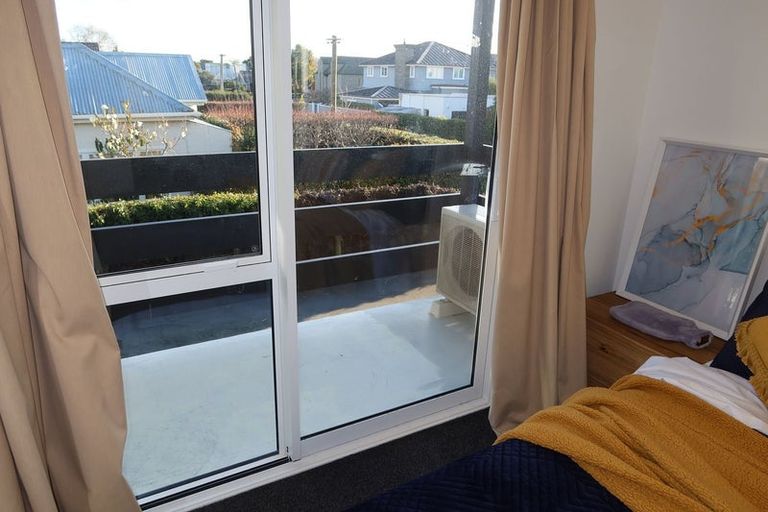 Photo of property in 1/118 Office Road, Merivale, Christchurch, 8014