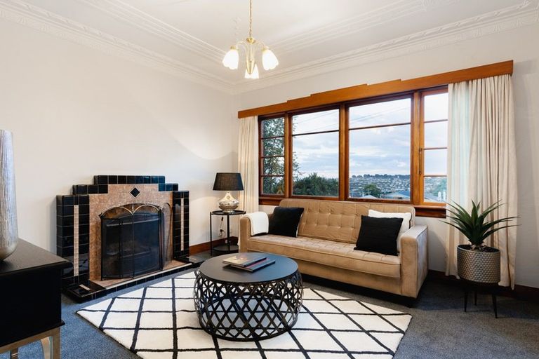 Photo of property in 19 Forbes Street, Balaclava, Dunedin, 9011