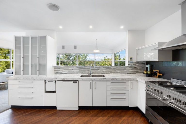 Photo of property in 41 Ranui Street, Dinsdale, Hamilton, 3204