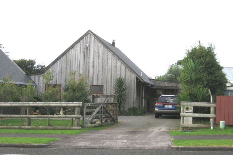 Photo of property in 11 Cherry Road, Bucklands Beach, Auckland, 2014