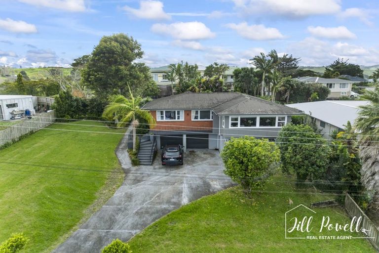 Photo of property in 2 Bickerstaffe Road, Maungaturoto, 0520