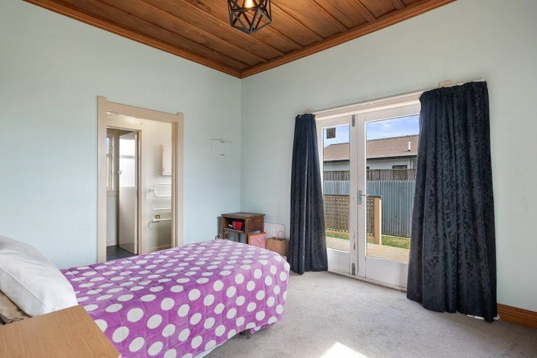 Photo of property in 137 Tiro Tiro Road, Levin, 5510