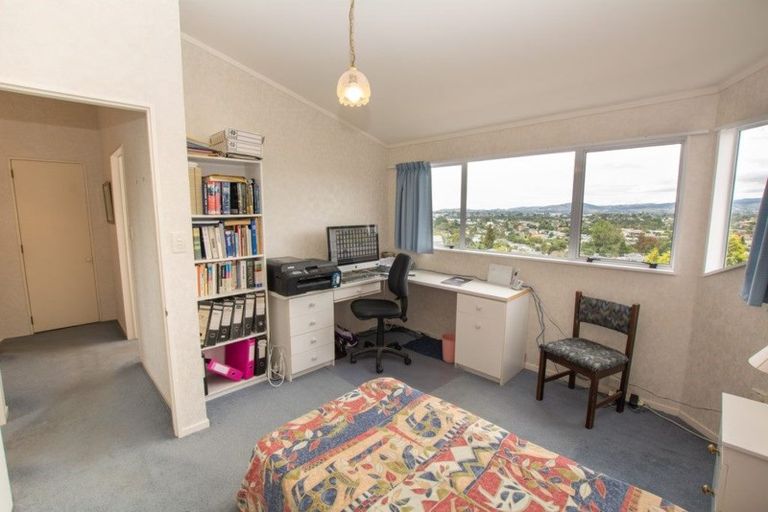 Photo of property in 18 Brookfield Terrace, Brookfield, Tauranga, 3110