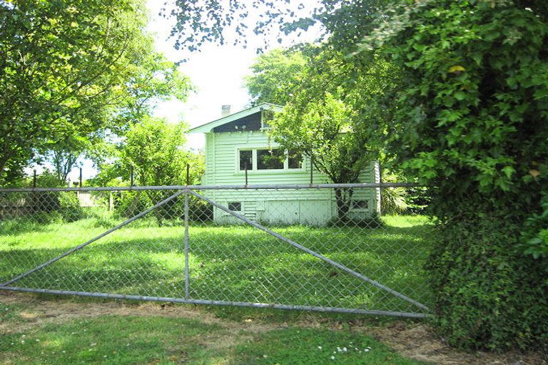 Photo of property in 15 Featherstone Avenue, Kairaki, 7630