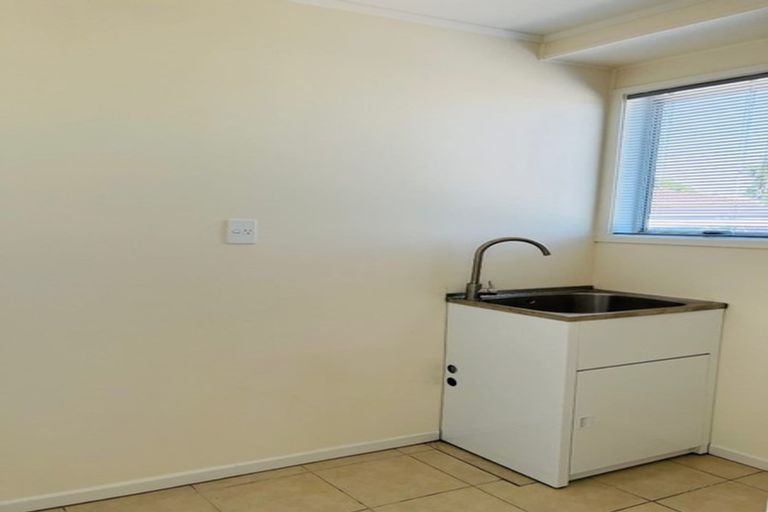 Photo of property in 9 Tosca Place, Otara, Auckland, 2023