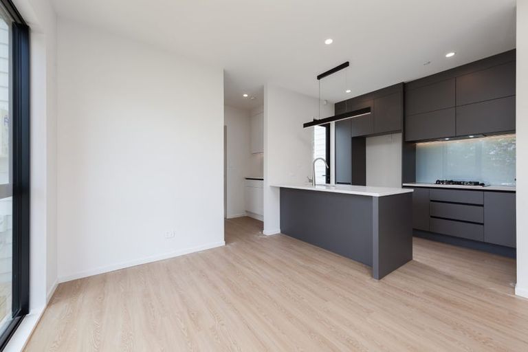 Photo of property in 11b Endurance Rise, Orewa, 0931