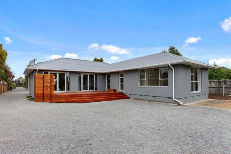 Photo of property in 47 Wainoni Road, Wainoni, Christchurch, 8061