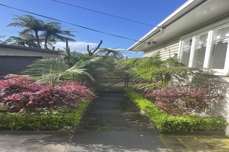 Photo of property in 76b South Road, Blagdon, New Plymouth, 4310