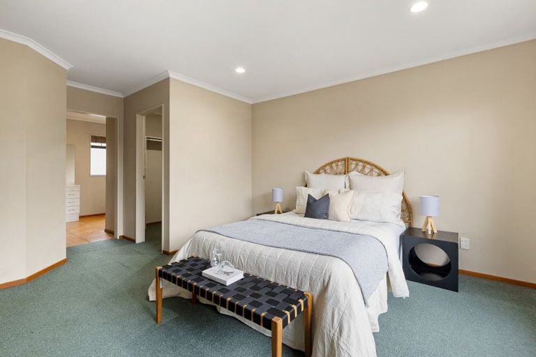 Photo of property in 50 Nielsen Gardens, Rototuna, Hamilton, 3210