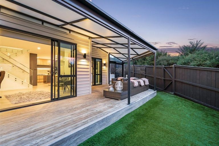 Photo of property in 25 Lime Hill Rise, Flat Bush, Auckland, 2019