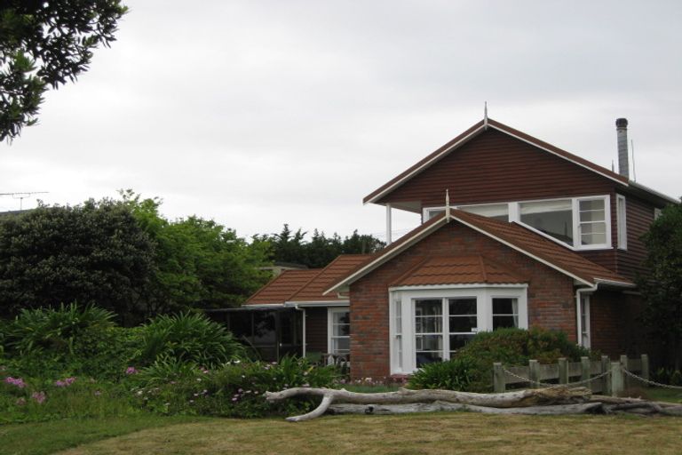 Photo of property in 93 The Esplanade, Manly, Whangaparaoa, 0930