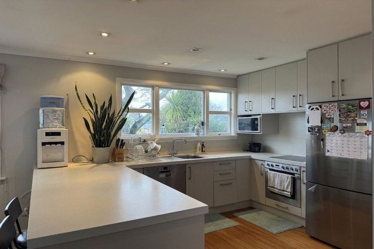 Photo of property in 39 Carruthers Street, Ilam, Christchurch, 8041