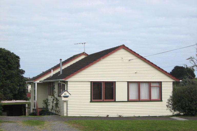 Photo of property in 81 Cook Street, Marfell, New Plymouth, 4310