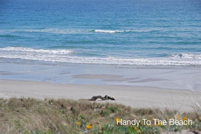 Photo of property in 17 Lotus Avenue, Mount Maunganui, 3116