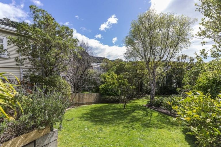 Photo of property in 26 Henry Street, Kilbirnie, Wellington, 6022