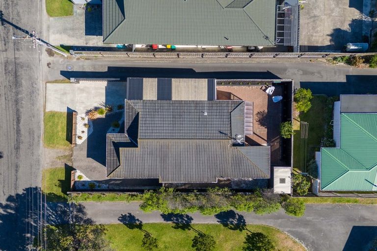 Photo of property in 7a Nathan Avenue, Paraparaumu Beach, Paraparaumu, 5032