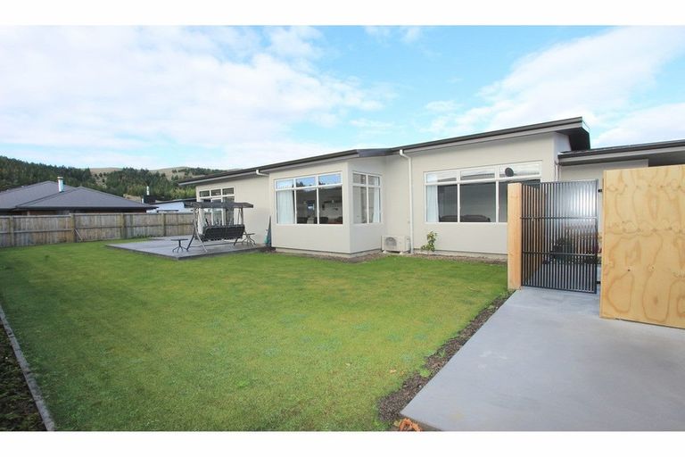 Photo of property in 233 Taylor Pass Road, Witherlea, Blenheim, 7201