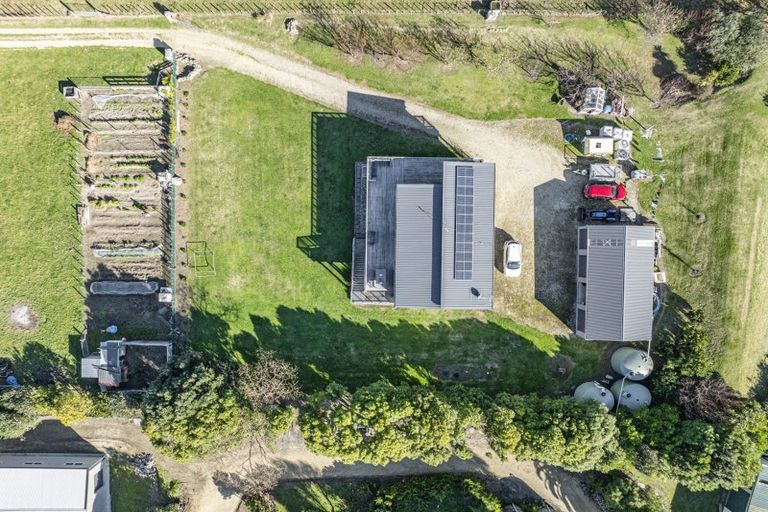 Photo of property in 145 Waitangi Road, Waimarama, 4294