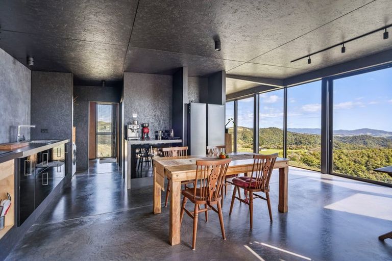 Photo of property in 49 Sandy Bay Farms Road, Matapouri, Whangarei, 0173