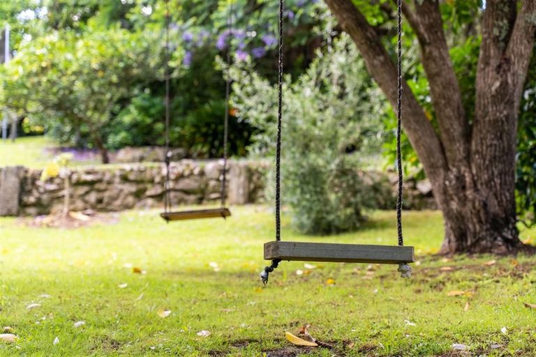 Photo of property in 136 Western Hills Drive, Kensington, Whangarei, 0112