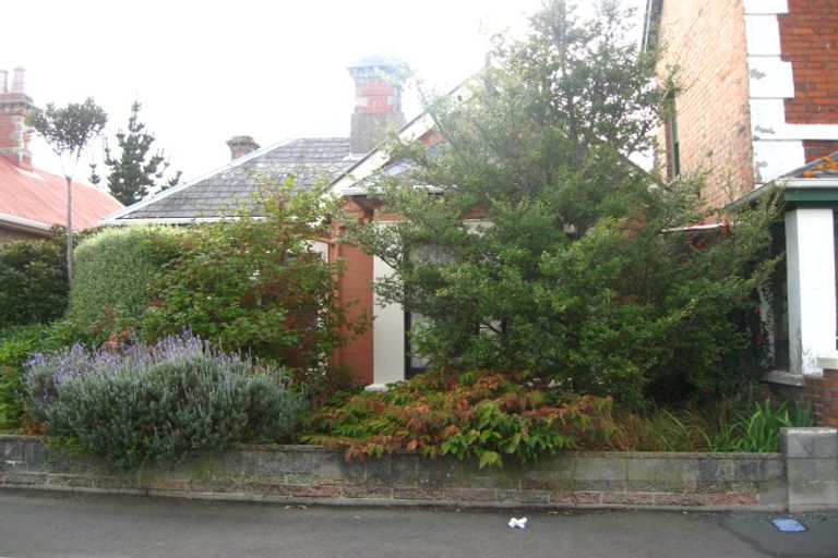 Photo of property in 27 Fitzroy Street, Caversham, Dunedin, 9012