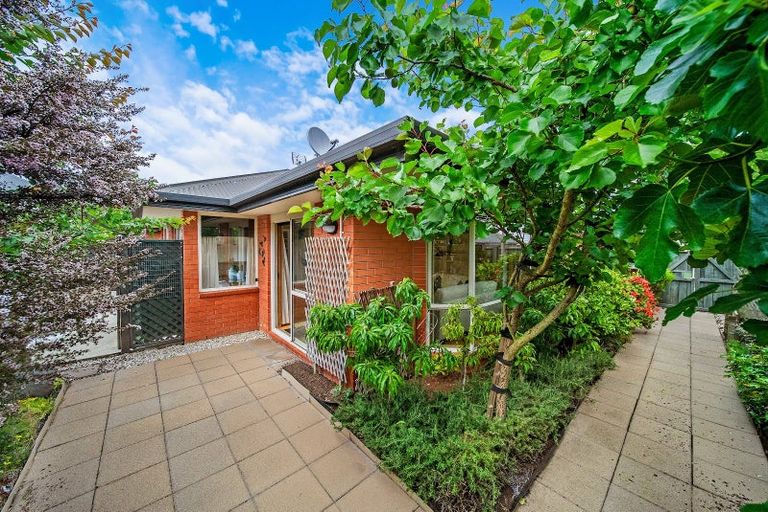 Photo of property in 2/15 Dilworth Street, Riccarton, Christchurch, 8011