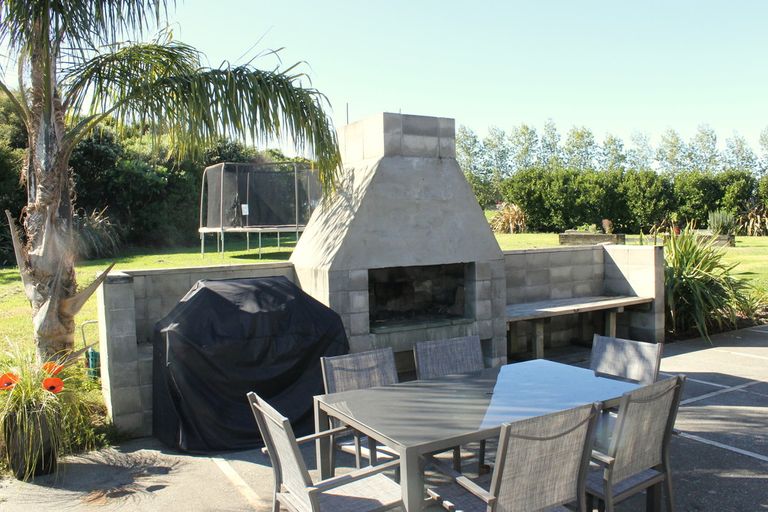 Photo of property in 427 Pungaere Road, Waipapa, Kerikeri, 0295