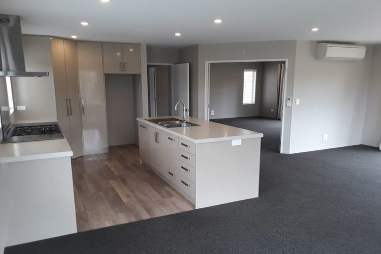 Photo of property in 2 Westpark Drive, Burnside, Christchurch, 8053