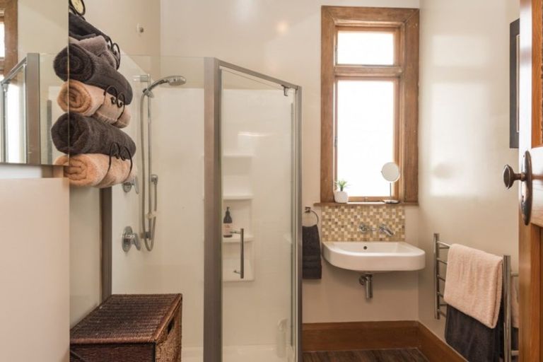 Photo of property in 192 Riverlaw Terrace, Saint Martins, Christchurch, 8022