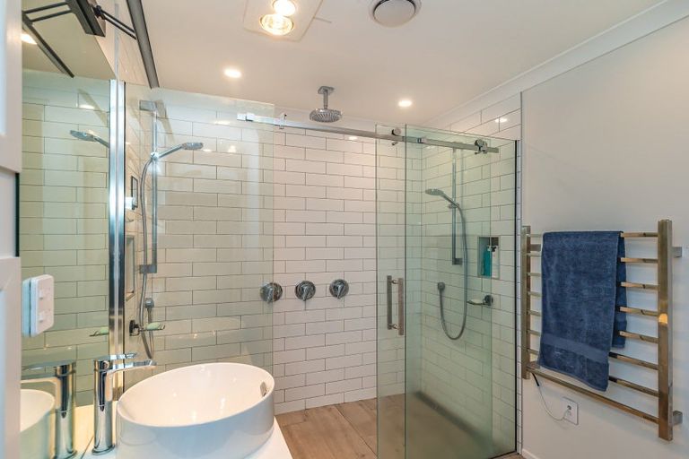 Photo of property in 144b Winchester Street, Levin, 5510