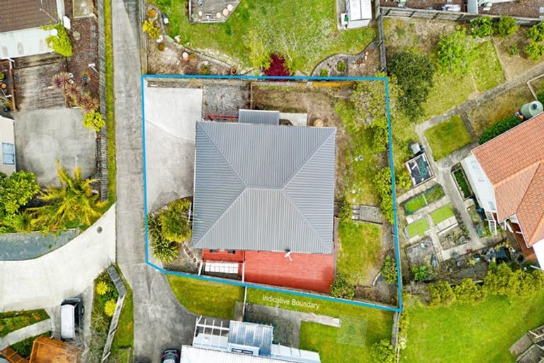 Photo of property in 1/86a West Drive, West Harbour, Auckland, 0618