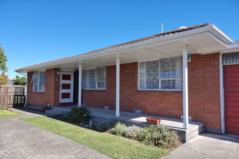 Photo of property in 2/294a Westminster Street, Mairehau, Christchurch, 8013