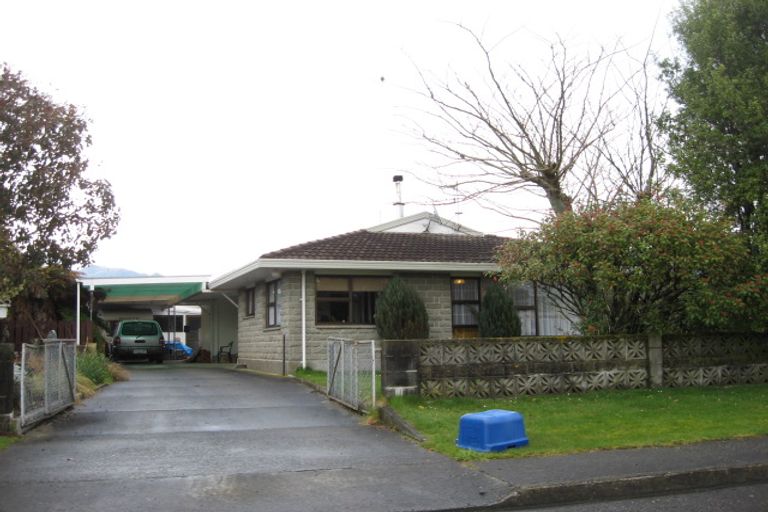Photo of property in 23 Feary Crescent, Takaka, 7110