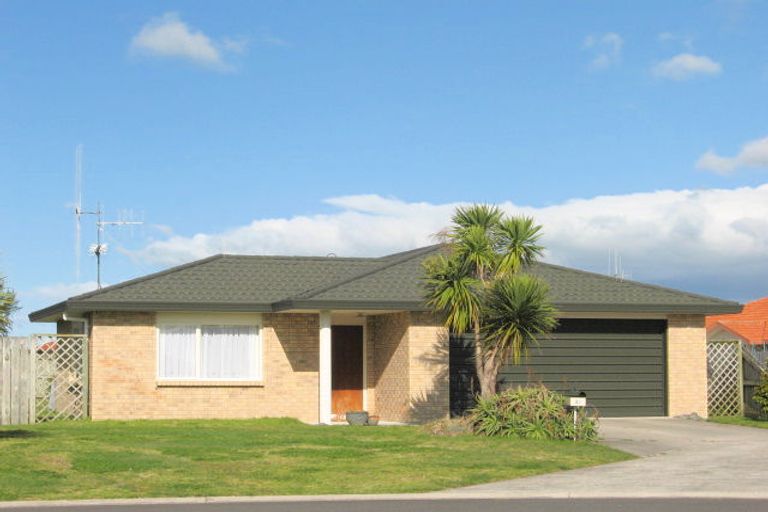 Photo of property in 36 Ocean Crest, Papamoa Beach, Papamoa, 3118