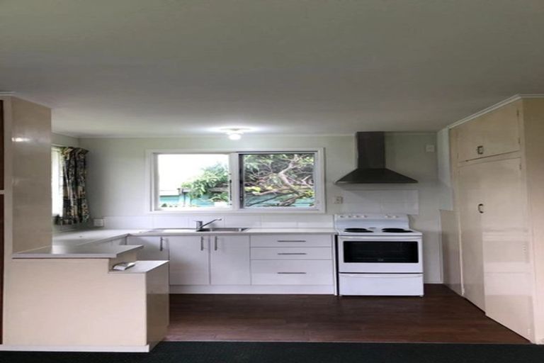 Photo of property in 106 Rattray Street, Riccarton, Christchurch, 8041