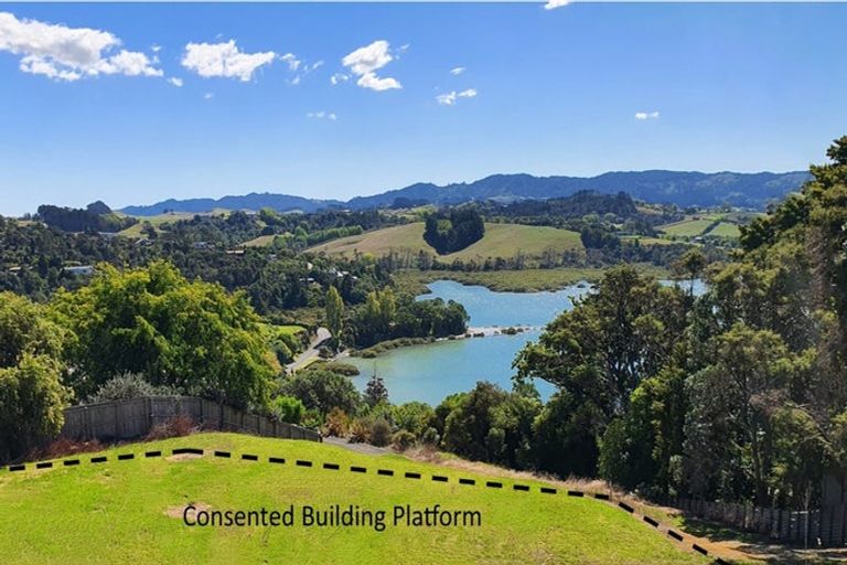 Photo of property in 16 Kanuka Road, Sandspit, Warkworth, 0982