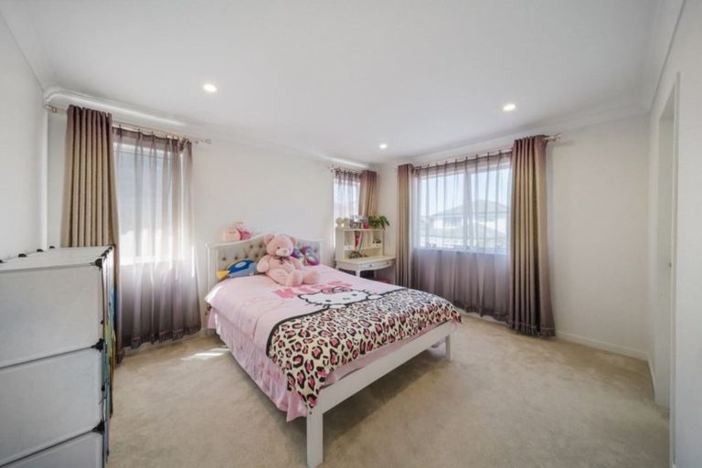Photo of property in 25 Peihinga Road, Flat Bush, Auckland, 2019