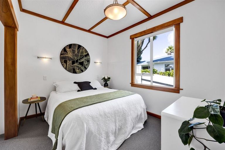 Photo of property in 26 Mclean Street, Strandon, New Plymouth, 4312