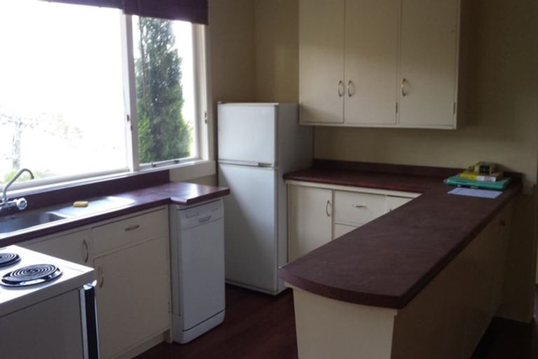 Photo of property in 43b Baroda Street, Khandallah, Wellington, 6035