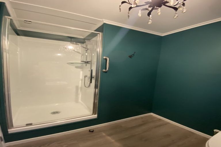 Photo of property in 2a Redwood Drive, Massey, Auckland, 0614