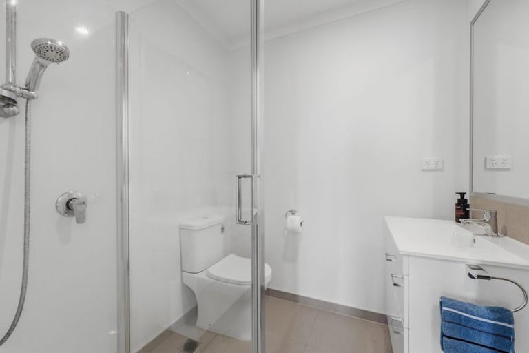 Photo of property in 2 Kutukutu Street, Takanini, 2112