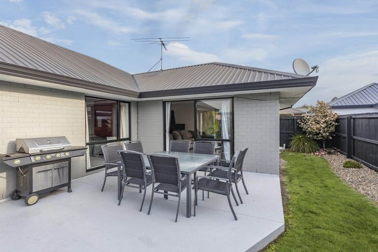 Photo of property in 22 Fairweather Crescent, Kaiapoi, 7630