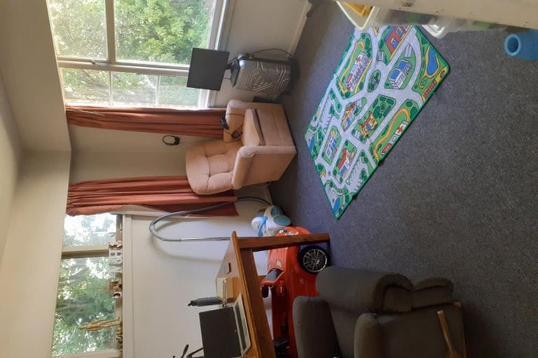 Photo of property in 169 Wainoni Road, Avondale, Christchurch, 8061