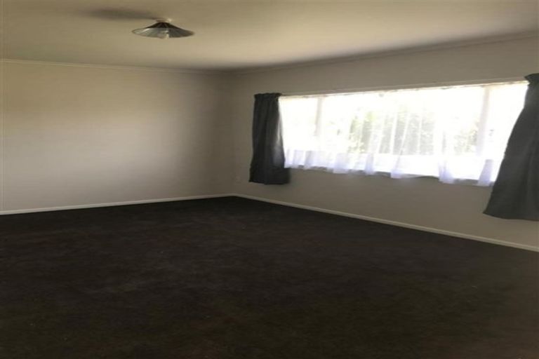 Photo of property in 36 Willis Road, Papakura, 2110