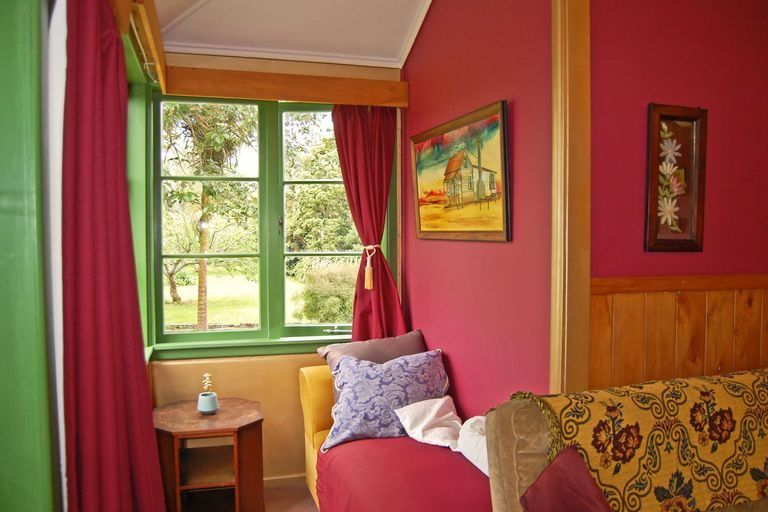 Photo of property in 126 Oneriri Road, Kaiwaka, 0573