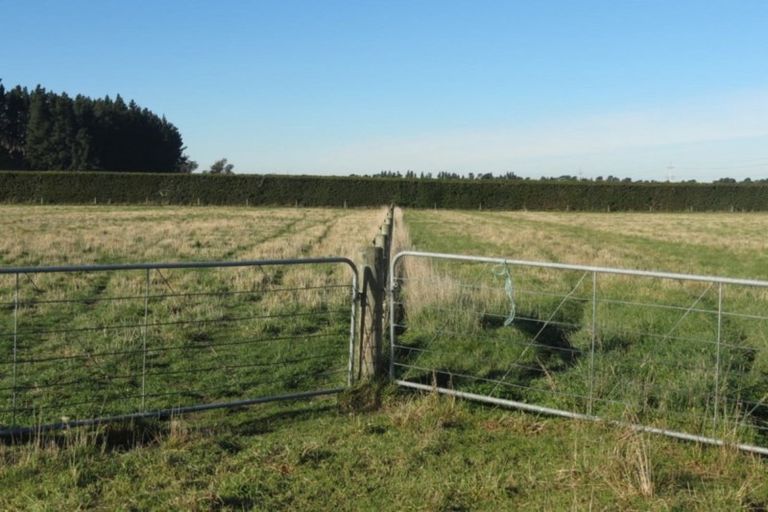 Photo of property in 956 Oxford Road, Fernside, Rangiora, 7471