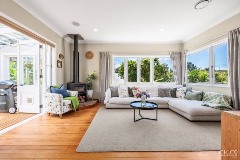 Photo of property in 9 Bermer Road, Belmont, Lower Hutt, 5010